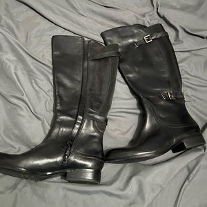 Naturalizer black boots